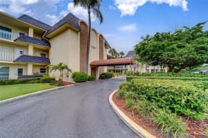 4780 COVE CIRCLE, ST PETERSBURG, FL 33708 - MLS#MFRTB8339414