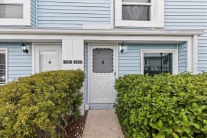 11813 CYPRESS HILL CIRCLE, TAMPA, FL 33626 Sold 04/23/25