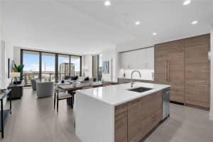 301 1ST STREET, ST PETERSBURG, FL 33701 Sold 03/11/25