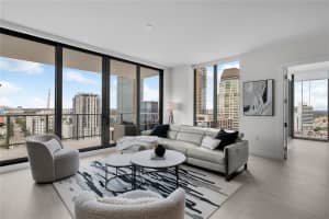 301 1ST STREET, ST PETERSBURG, FL 33701 Sold 03/11/25