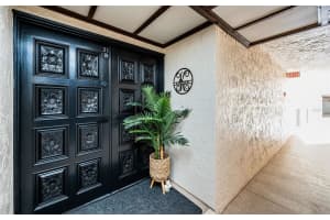 3035 COUNTRYSIDE BOULEVARD, CLEARWATER, FL 33761 Sold 02/28/25