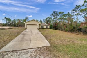 8179 MACKINAW ROAD, WEEKI WACHEE, FL 34613 Sold 03/12/25