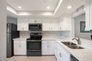 6206 HERITAGE LANE, BRADENTON, FL 34209 Sold 03/24/25