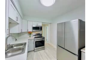 2314 AUBURN STREET, ST PETERSBURG, FL 33712 Sold 04/10/25