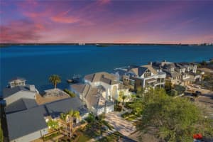 843 HARBOR ISLAND, CLEARWATER BEACH, FL 33767 Sold 07/30/25