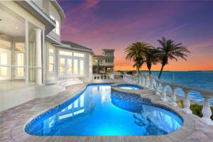 843 HARBOR ISLAND, CLEARWATER BEACH, FL 33767 Sold 07/30/25