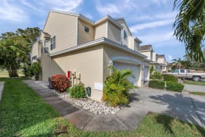 1050 STARKEY ROAD, LARGO, FL 33771 Sold 08/28/25