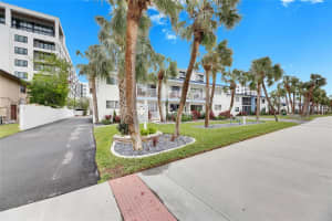4250 37TH STREET, ST PETERSBURG, FL 33711 - MLS#MFRTB8340053