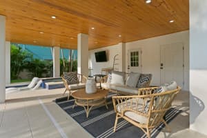 2203 AVENUE B, BRADENTON BEACH, FL 34217 - MLS#MFRTB8340132