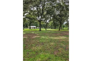 1540 WALKER ROAD, LAKELAND, FL 33810 Sold 04/29/25