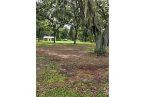 1540 WALKER ROAD, LAKELAND, FL 33810 Sold 04/29/25
