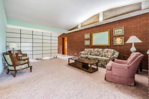 11012 OREGON AVENUE, TAMPA, FL 33612 Sold 04/04/25