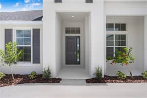 5112 LAKE TOSCANA DRIVE, WIMAUMA, FL 33598 - MLS#MFRTB8340285