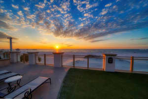 470 MANDALAY AVENUE, CLEARWATER BEACH, FL 33767 Sold 06/13/25