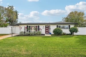5900 35TH AVENUE, ST PETERSBURG, FL 33710 Sold 04/25/25