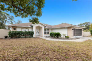 8382 WINDRIDGE WAY, WEEKI WACHEE, FL 34613 Sold 04/25/25