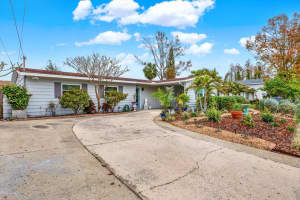 3401 PARIS STREET, TAMPA, FL 33614 Sold 04/25/25