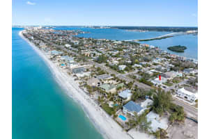 103 5TH STREET, BELLEAIR BEACH, FL 33786 Sold 04/15/25
