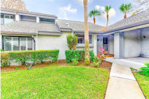 90 S Highland Ave #7, TARPON SPRINGS