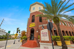 1910 PALM AVENUE, TAMPA, FL 33605 Sold 02/19/25