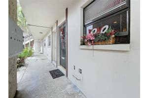 2750 BAY DRIVE, LARGO, FL 33771 Sold 04/28/25