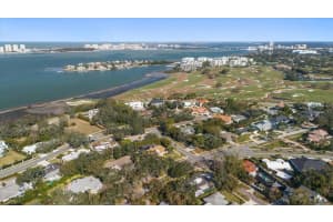 530 PONCE DE LEON BOULEVARD, BELLEAIR, FL 33756 Sold 04/04/25