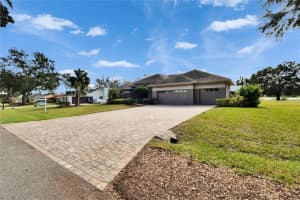 958 LAKE DEESON POINT, LAKELAND, FL 33805 Sold 07/11/25