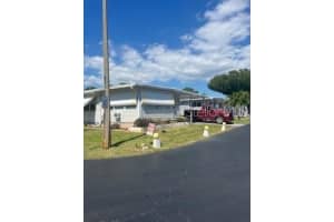7880 54th Ave N #106, ST PETERSBURG