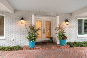 301 OSCEOLA ROAD, BELLEAIR, FL 33756 Sold 02/20/25