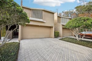 13810 MILL COVE CIRCLE, TAMPA, FL 33618 Sold 03/31/25