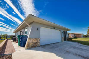 1290 CAMBRIDGE DRIVE, VENICE, FL 34293 - MLS#MFRTB8340871