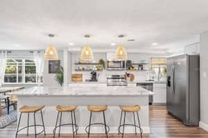5105 COUNTRY CLUB DRIVE, SARASOTA, FL 34243 Sold 03/19/25
