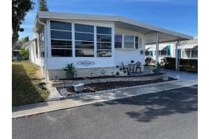 135 ROYAL PALM CIRCLE, LARGO, FL 33778 Sold 04/23/25