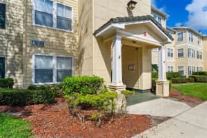 18119 Sterling Gate Cir #18119, TAMPA