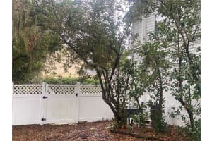 6919 GREENHILL PLACE, TAMPA, FL 33617 Sold 08/15/25