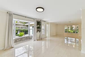 356 GRAND CENTRAL AVENUE, SAFETY HARBOR, FL 34695 Sold 02/07/25