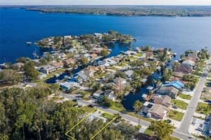 6 FRESHWATER DRIVE, PALM HARBOR, FL 34684 Sold 03/06/25