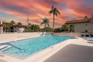 2750 BAY DRIVE, LARGO, FL 33771 Sold 02/14/25