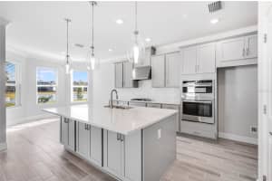33945 LANDSMAN LOOP, WESLEY CHAPEL, FL 33543 Sold 03/18/25
