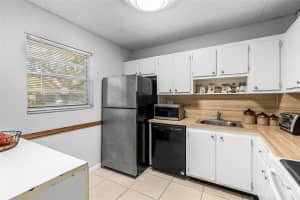 151 BERKLEY ROAD, HOLLYWOOD, FL 33024 Sold 03/06/25