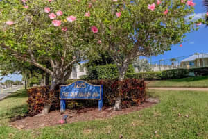 1125 PINELLAS BAYWAY S #304, ST PETERSBURG, FL 33715 - MLS#MFRTB8341841