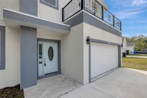 11926 RIVERHILLS DRIVE, TAMPA, FL 33617 Sold 03/20/25