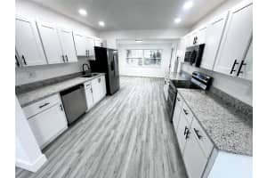 2318 GRANADA CIRCLE, ST PETERSBURG, FL 33712 Sold 03/31/25
