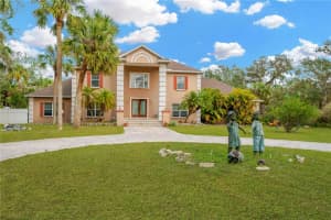 1103 WILD CITRUS LANE, SARASOTA, FL 34240 Sold 04/15/25