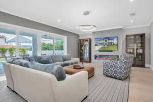 3213 FAIR OAKS AVENUE, TAMPA, FL 33611 Sold 07/23/25