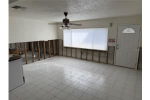 1824 DOUGLAS AVENUE, DUNEDIN, FL 34698 Sold 04/03/25
