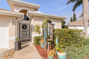 884 MICHELE CIRCLE, DUNEDIN, FL 34698 Sold 03/04/25
