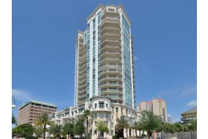 450 KNIGHTS RUN AVENUE, TAMPA, FL 33602 Sold 03/06/25