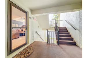 2677 PINE RIDGE WAY, PALM HARBOR, FL 34684 Sold 02/21/25