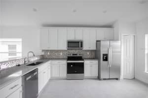 573 ROSE APPLE CIRCLE, PORT CHARLOTTE, FL 33954 - MLS#MFRTB8342345